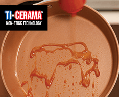 Ti-Cerama™ NON-STICK TECHNOLOGY - sauce sliding off Gotham Steel™ Hammered Pan